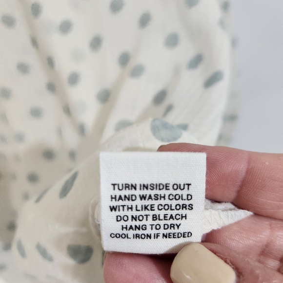 Mine Cream Polka Dot Women's Top, Size Small - Picture 4 of 8